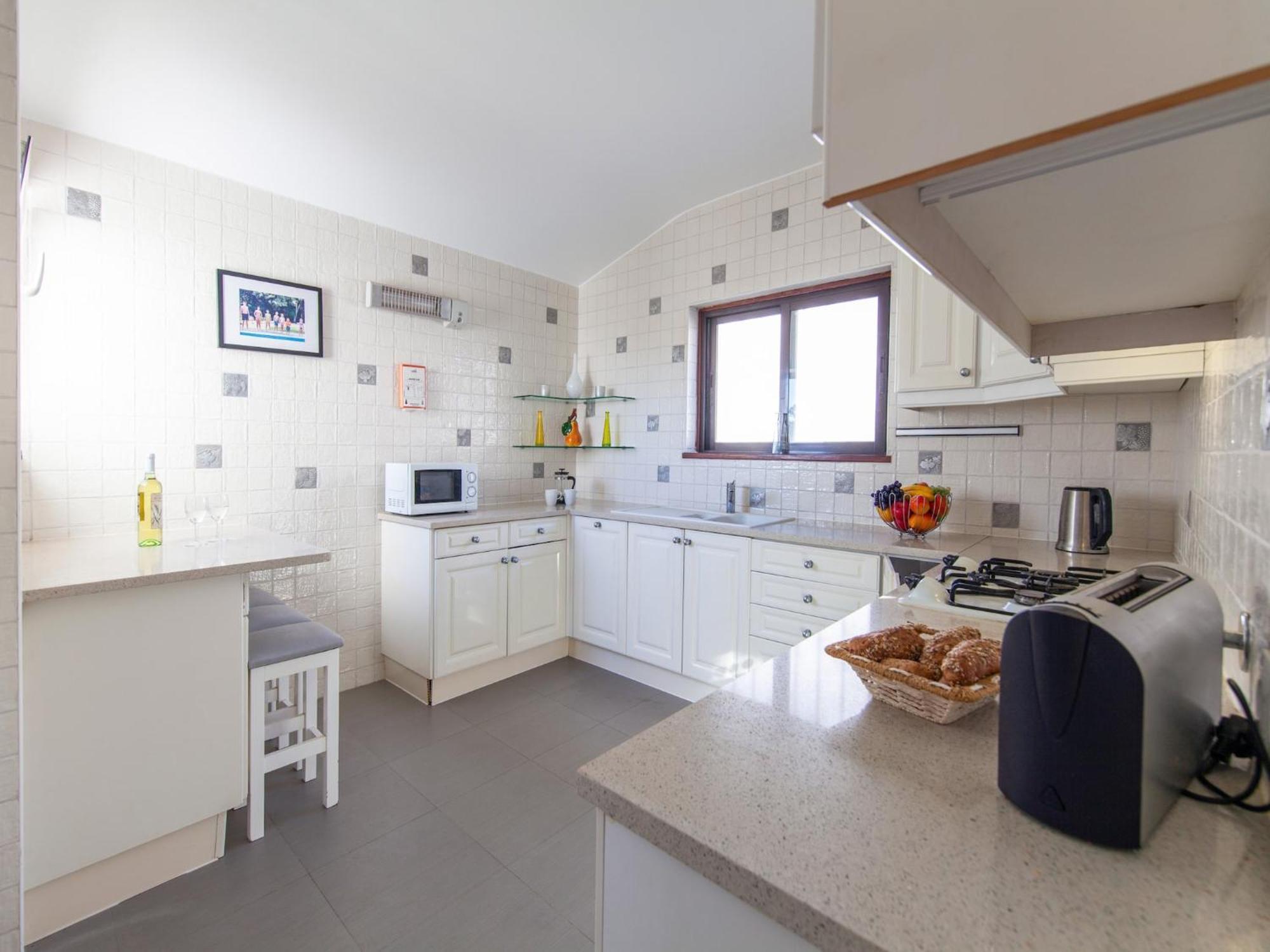Charming Villa, Close To The Villa Albufeira