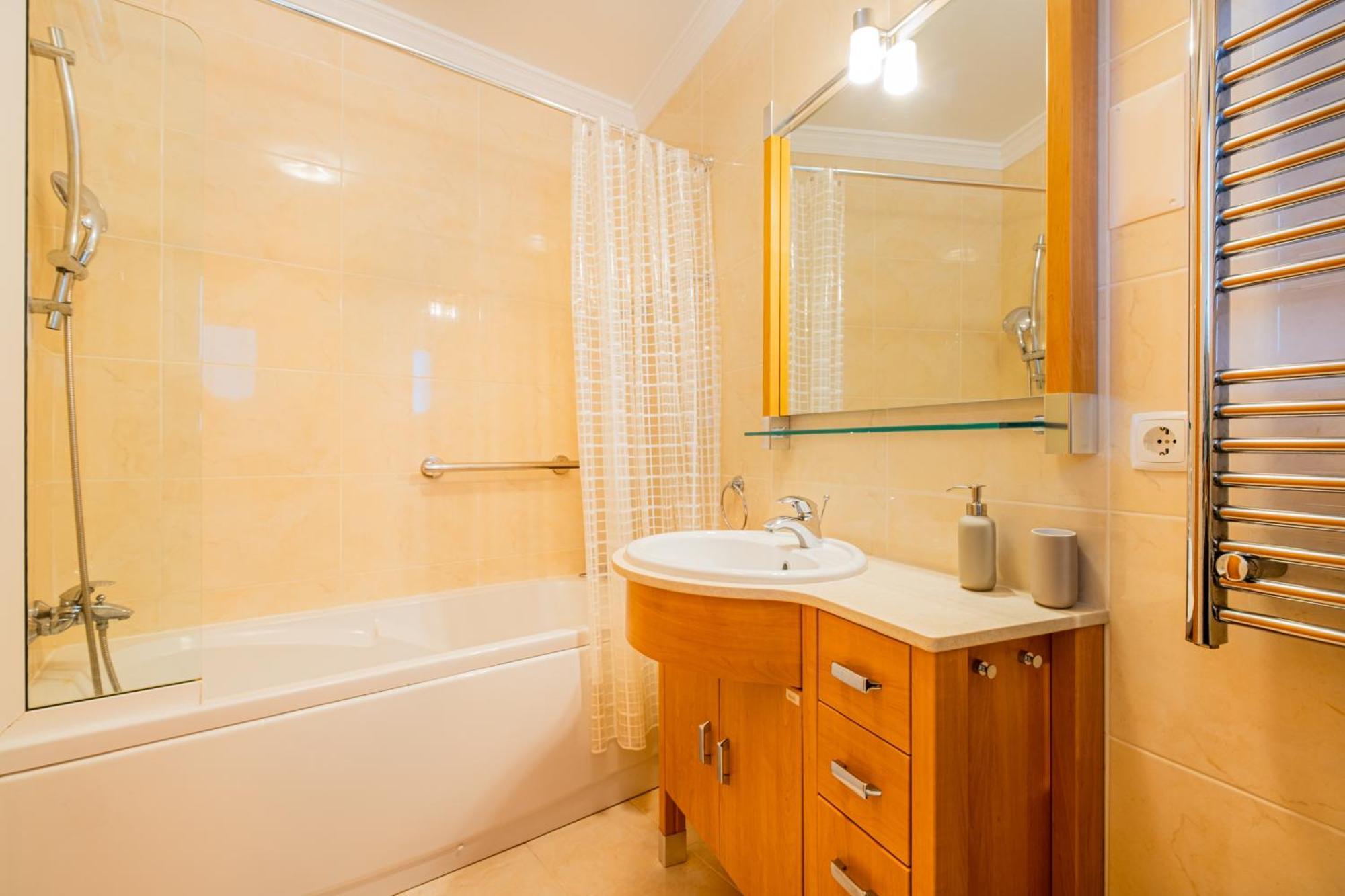 Solarium Luxury By Atlantic Places Apartment
