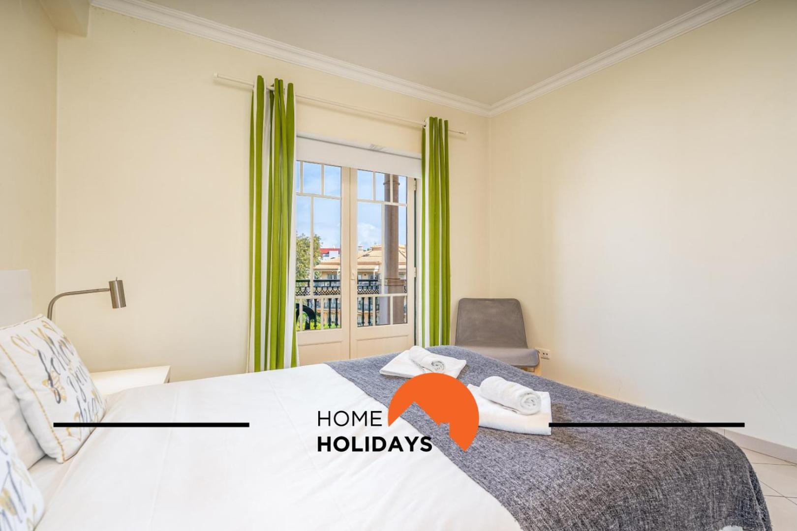 #271 Pedra Dos Bicos U By Holidays Apartment *