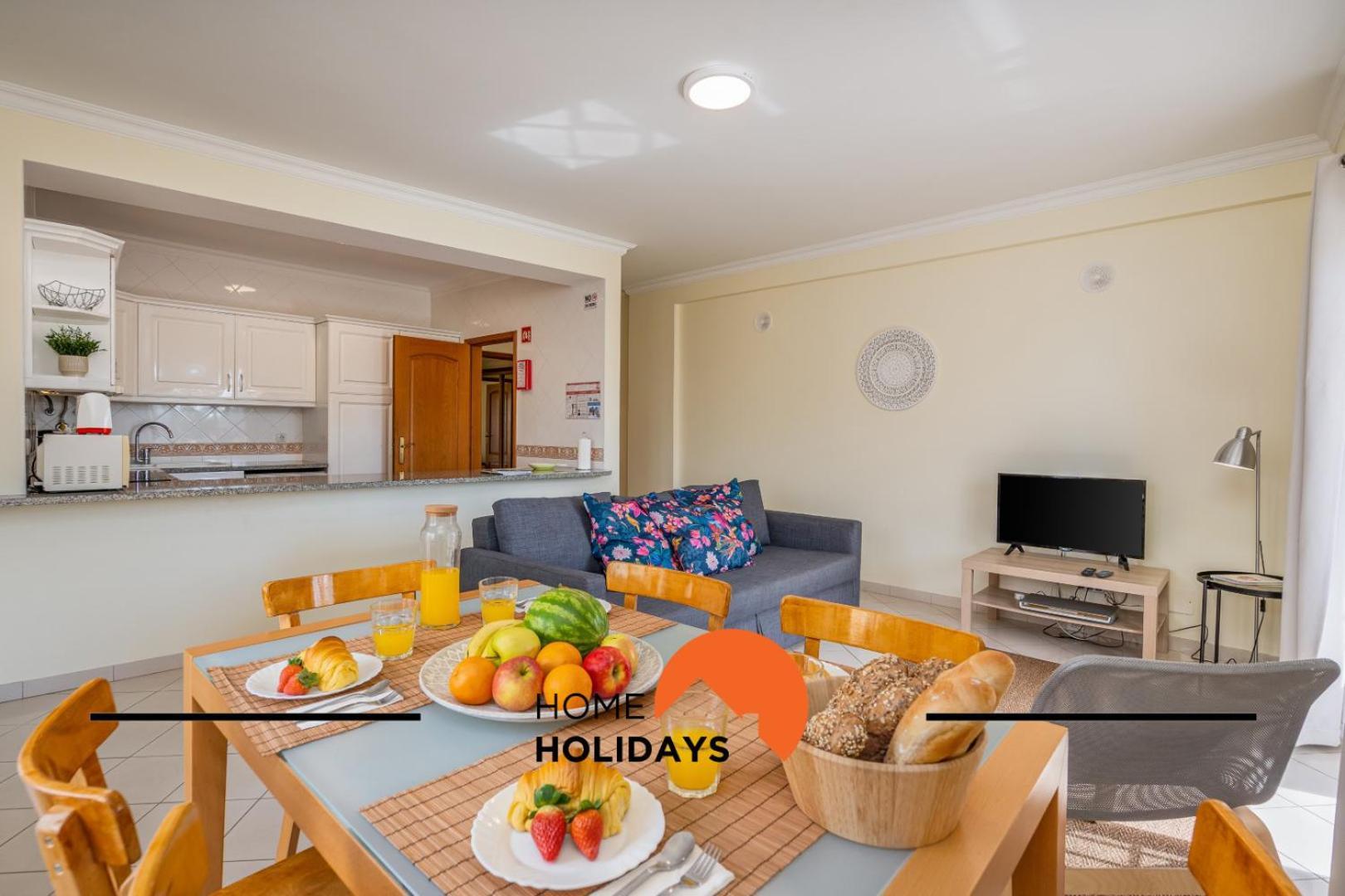 #269 Pedra Bicos R By Holidays *