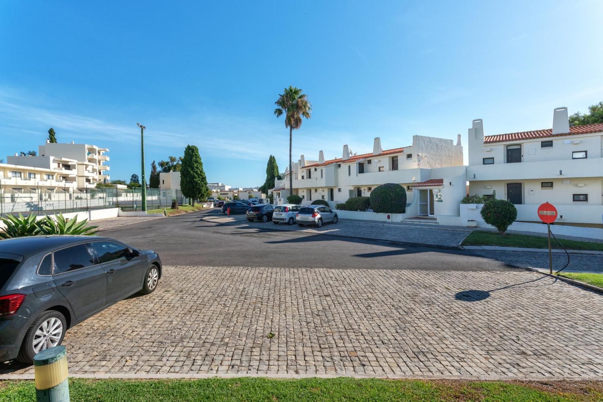Homes Jardim Cozy With 2 Swimming Pools Near The Old Town