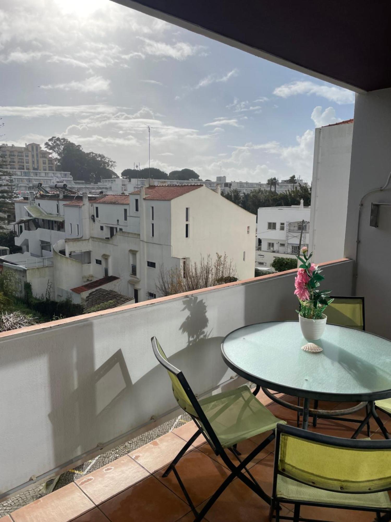 Ourasea Apartment *
