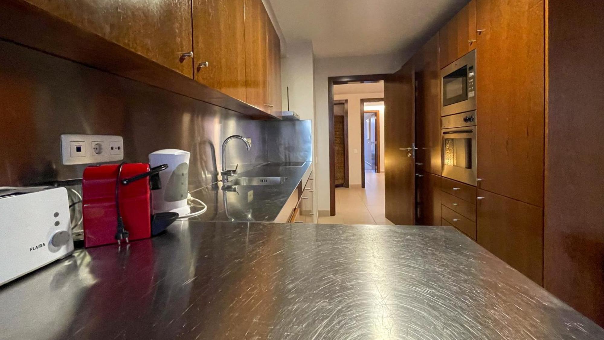 Herdade Dos Salgados, T3 7d-1a, Lagoas Apartamento *