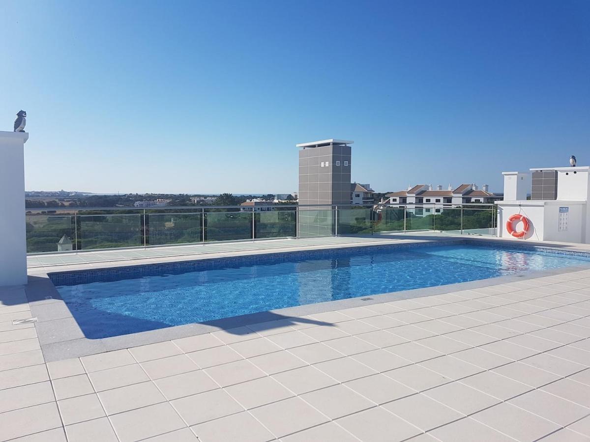 Apartment Modern On The Of Falesia Albufeira