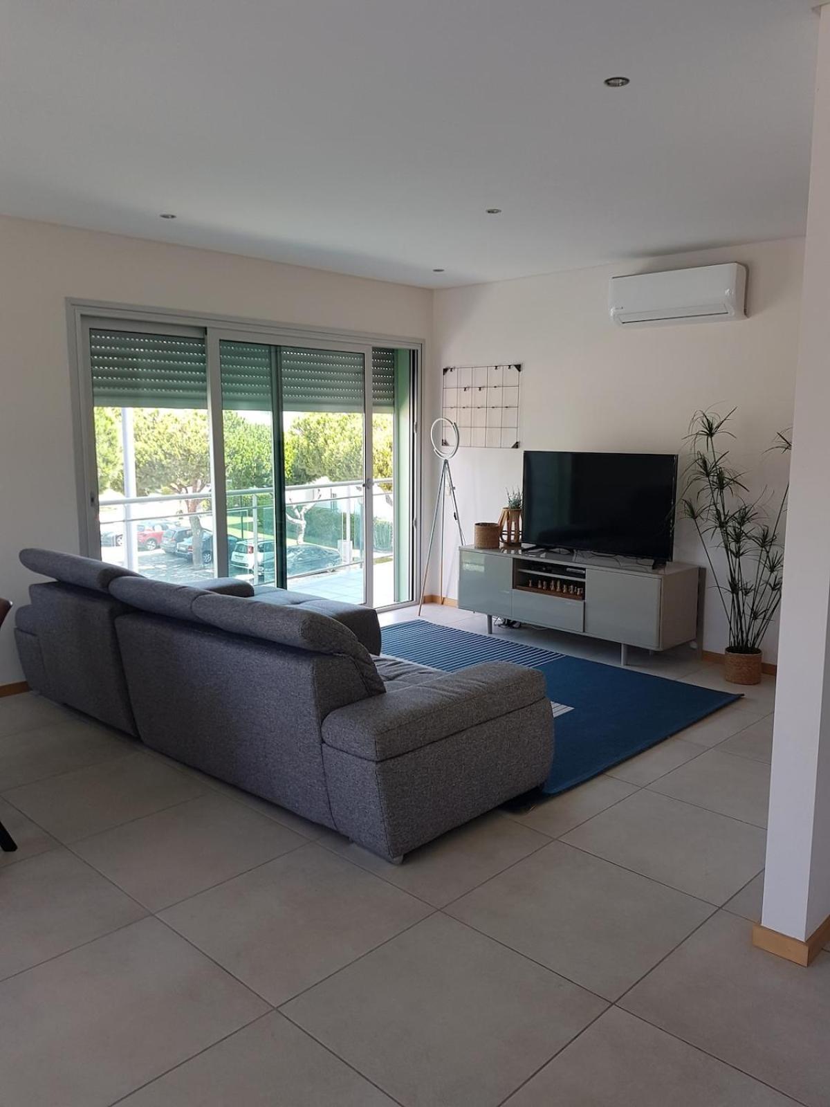 Modern On The Of Falesia Albufeira