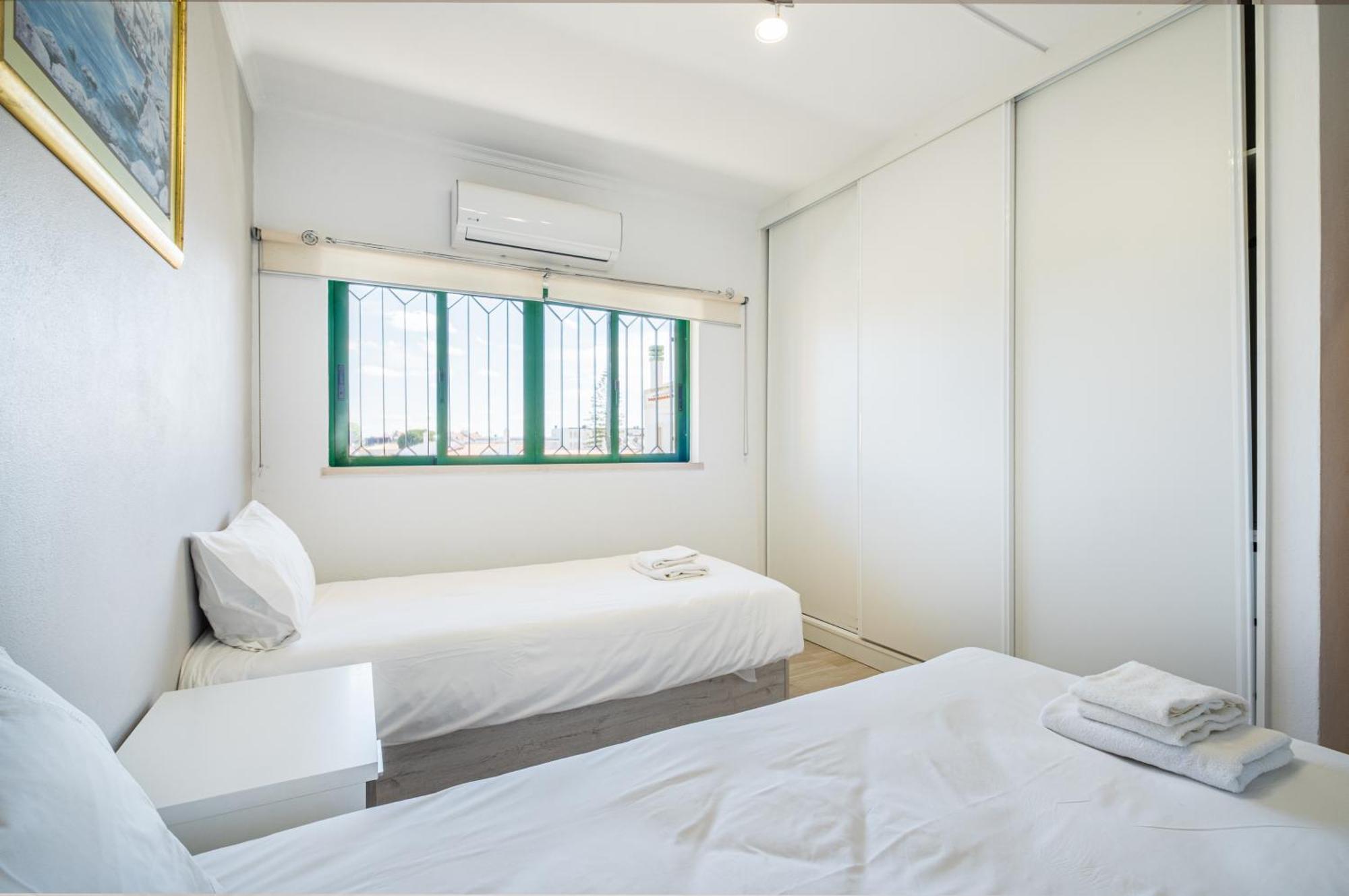 Apartment Azinhais - Heart Of Oura *