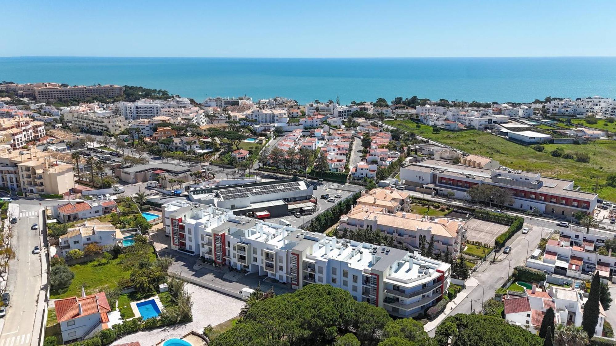 Apartment Medronheira - 1a By Hellovacations *