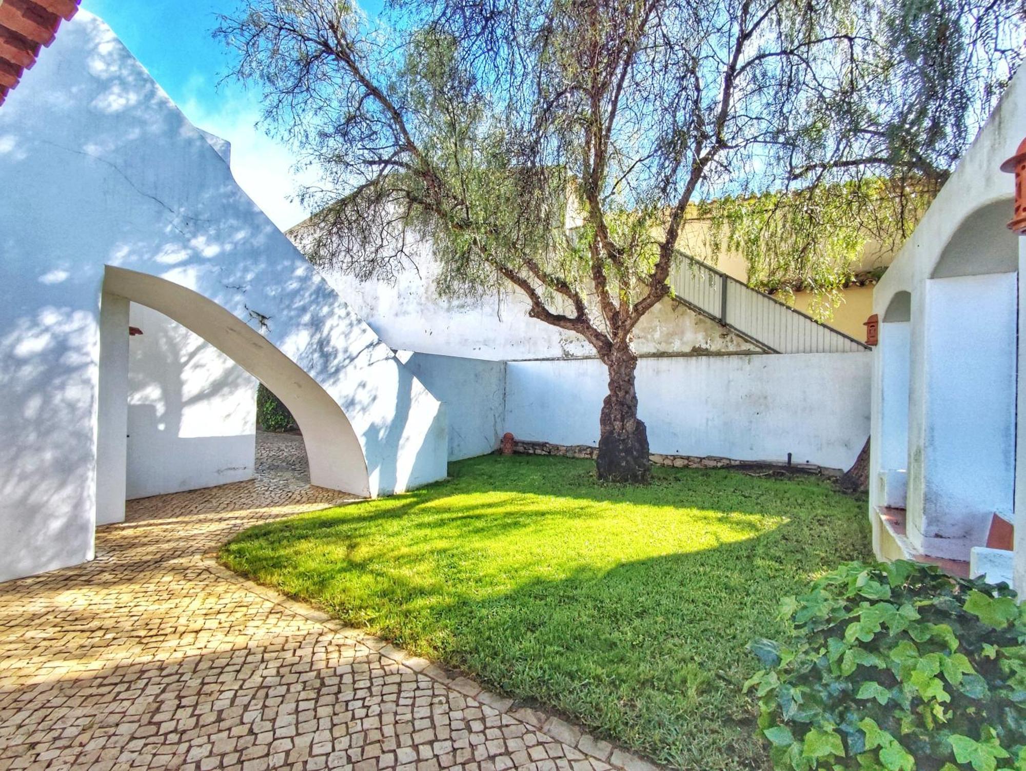 Oura Family House Casa de Férias Albufeira