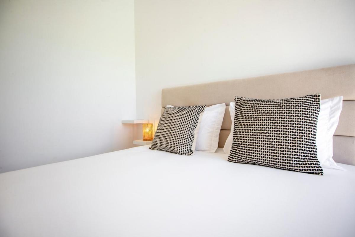 Beautiful With A Pool Villa Albufeira