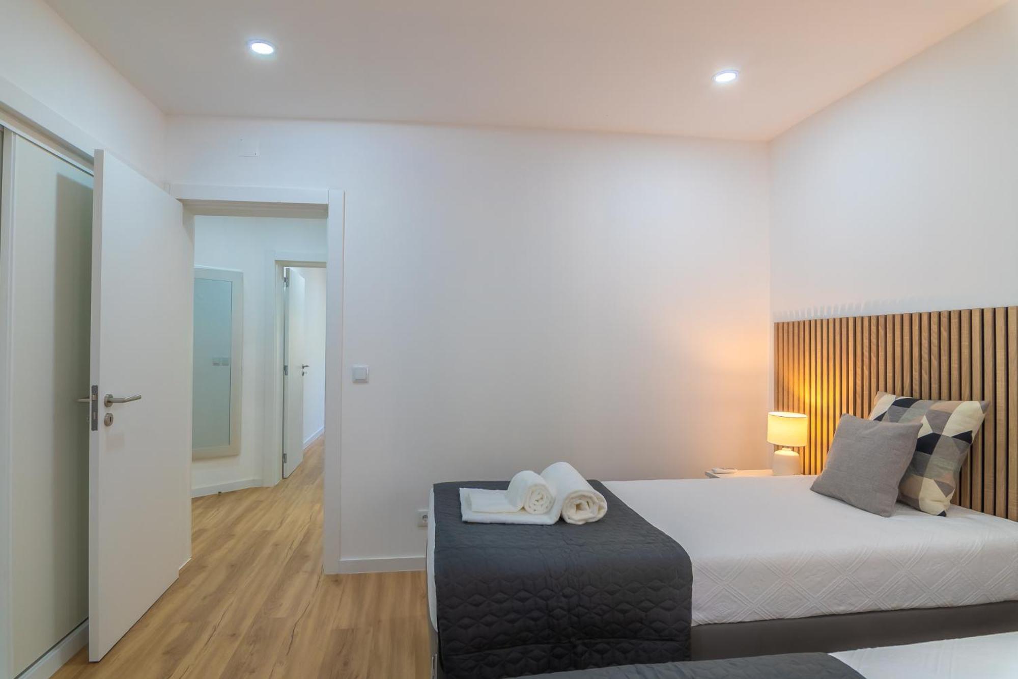 Beachside Bliss T2 With Pool & Access By Drago