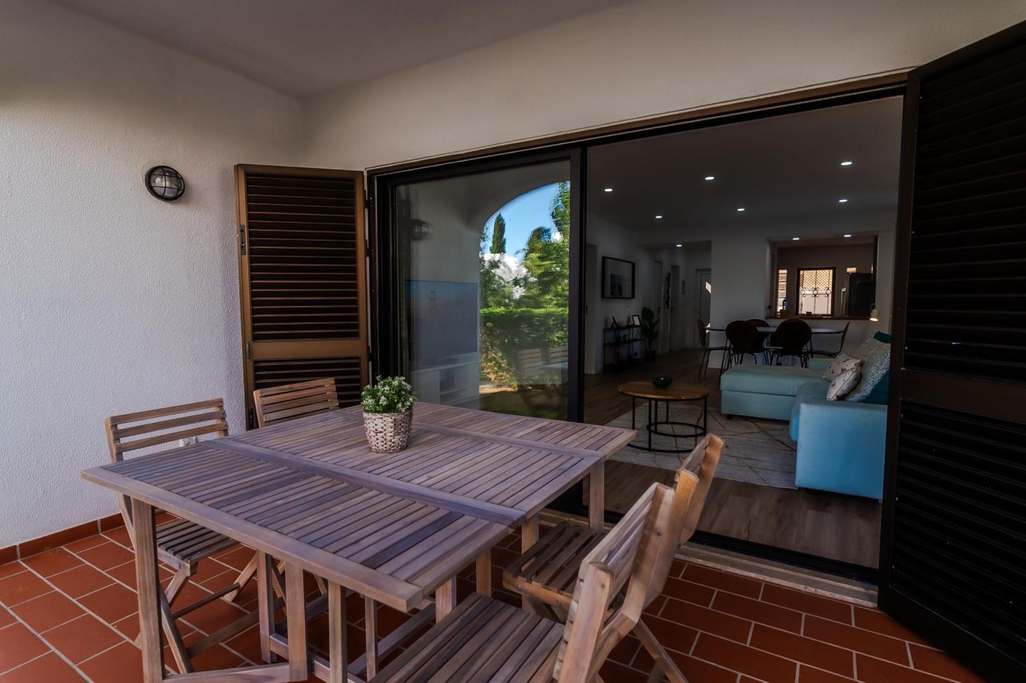 Beachside Bliss T2 With Pool & Access By Drago *