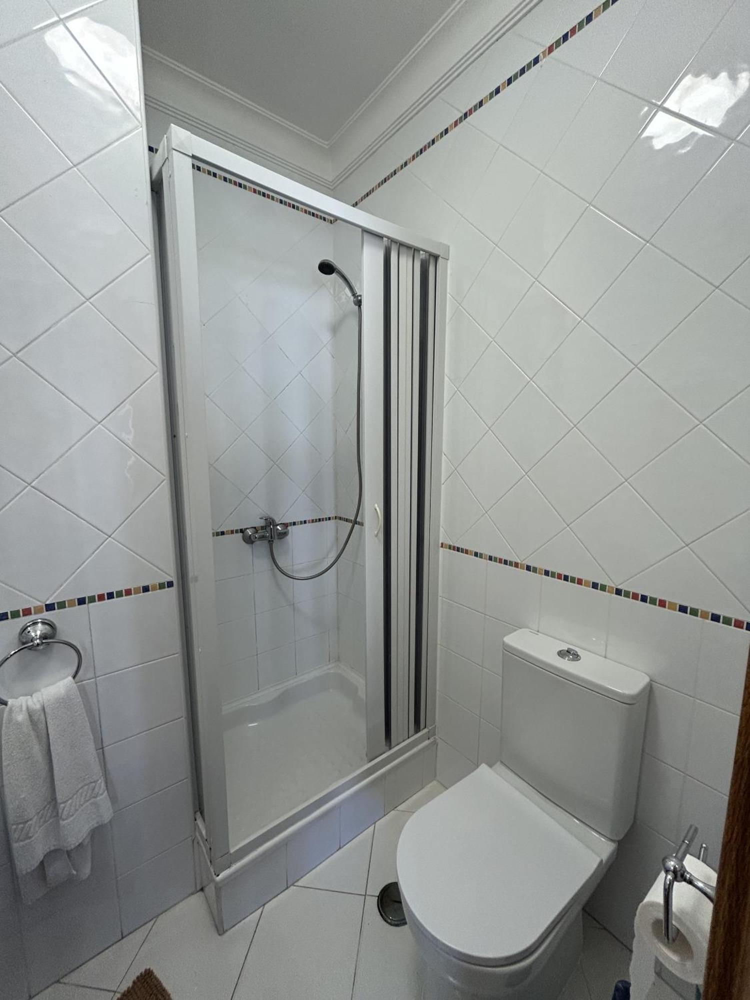 Moradia V2 Quinta Pedra Dos Bicos -praia Da Oura - Appartement *