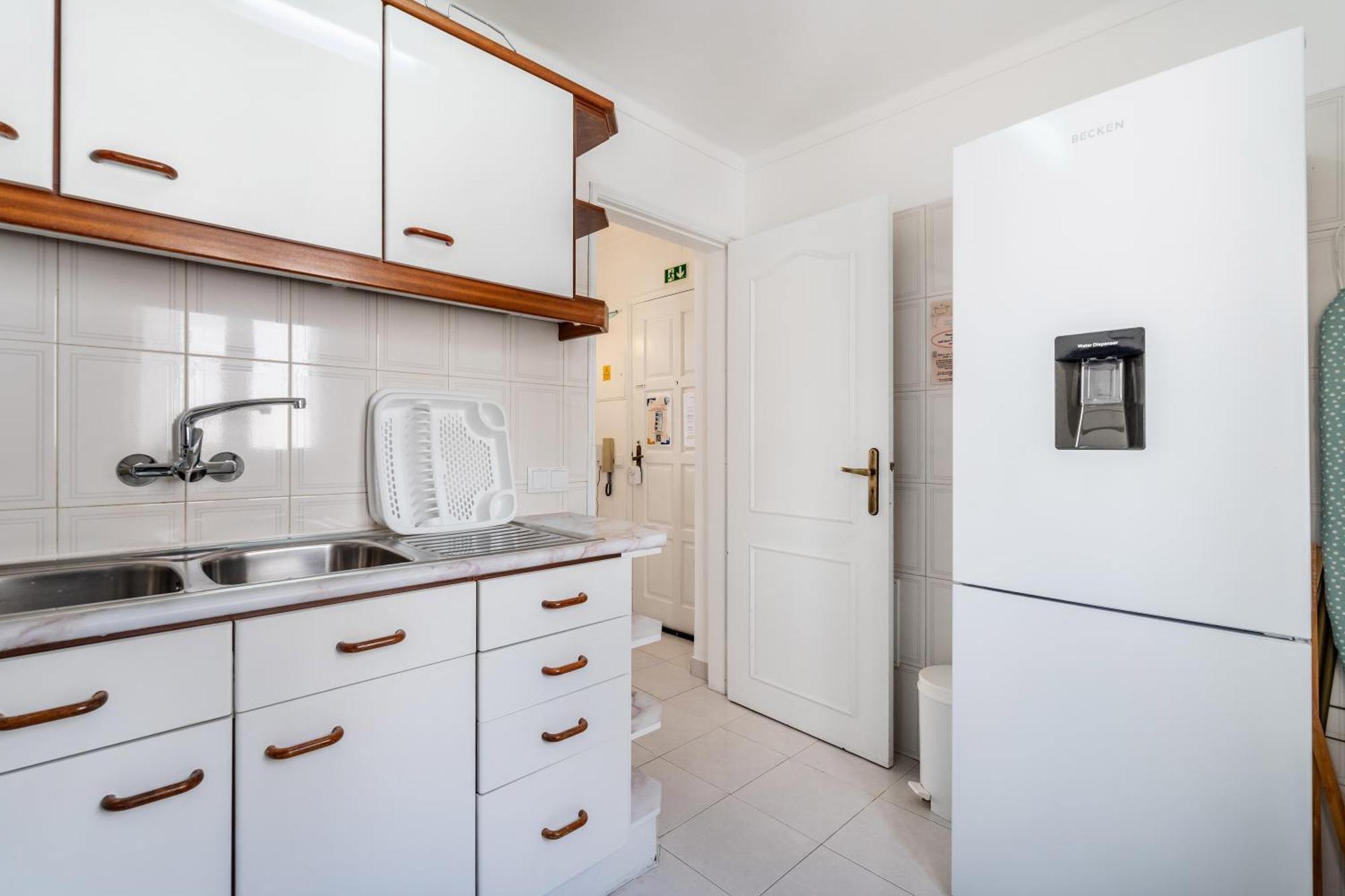 Apartamento In Old Town - 5 Min Walking To The Albufeira