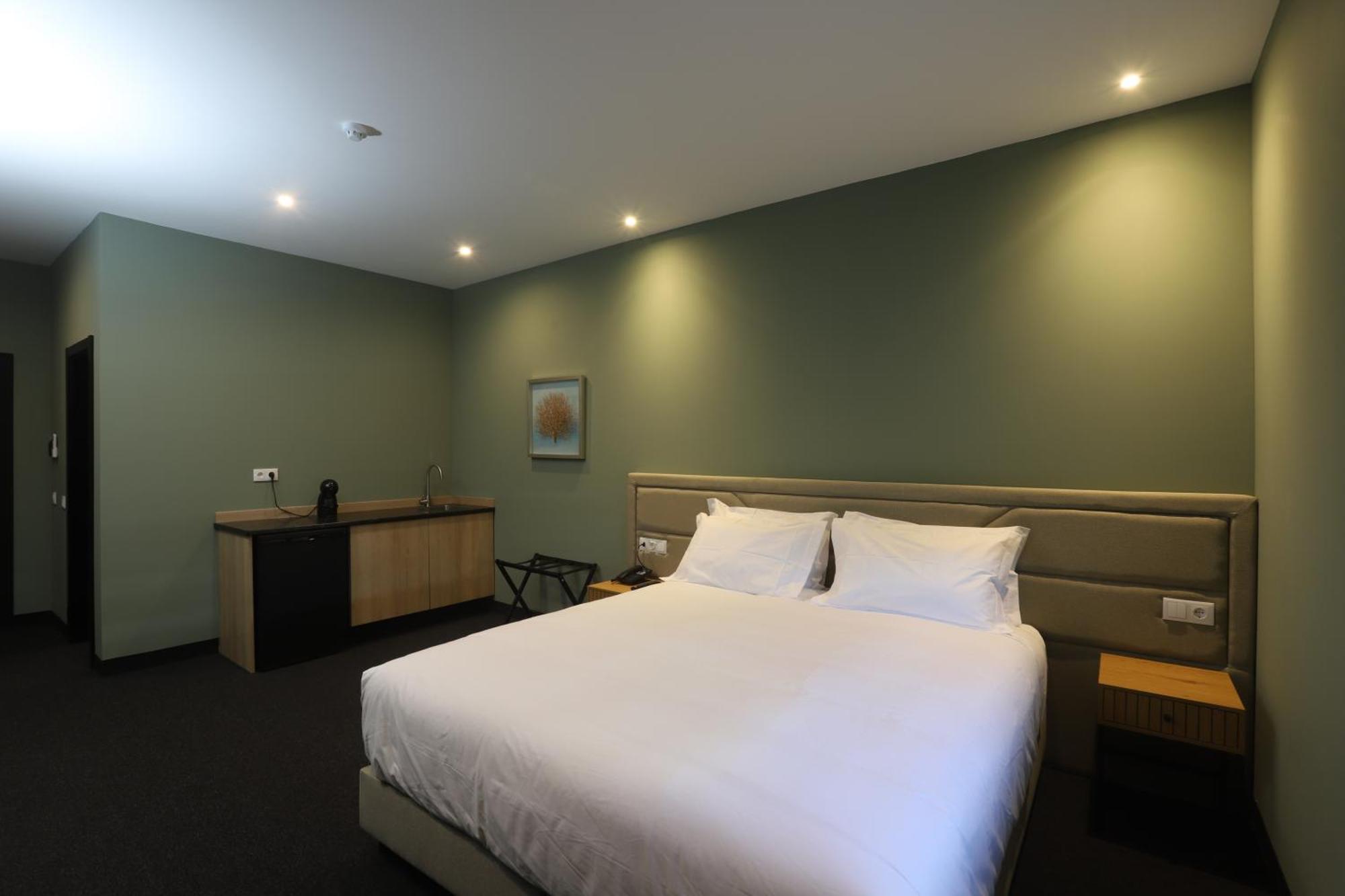 Hotel Lounge