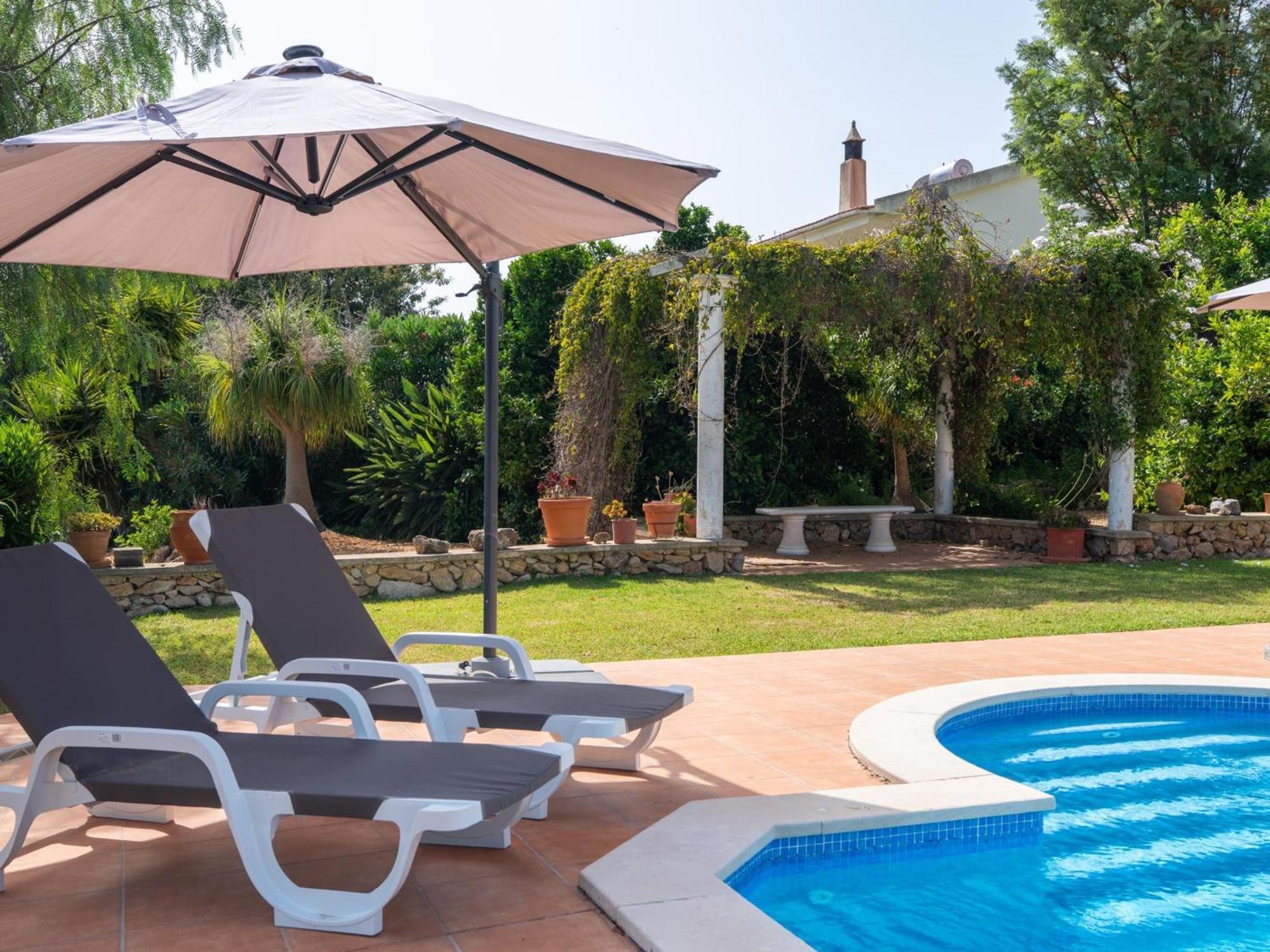 Villa Lumineuse Avec Grande Piscine Pres D'albufeira - Pt-1-42