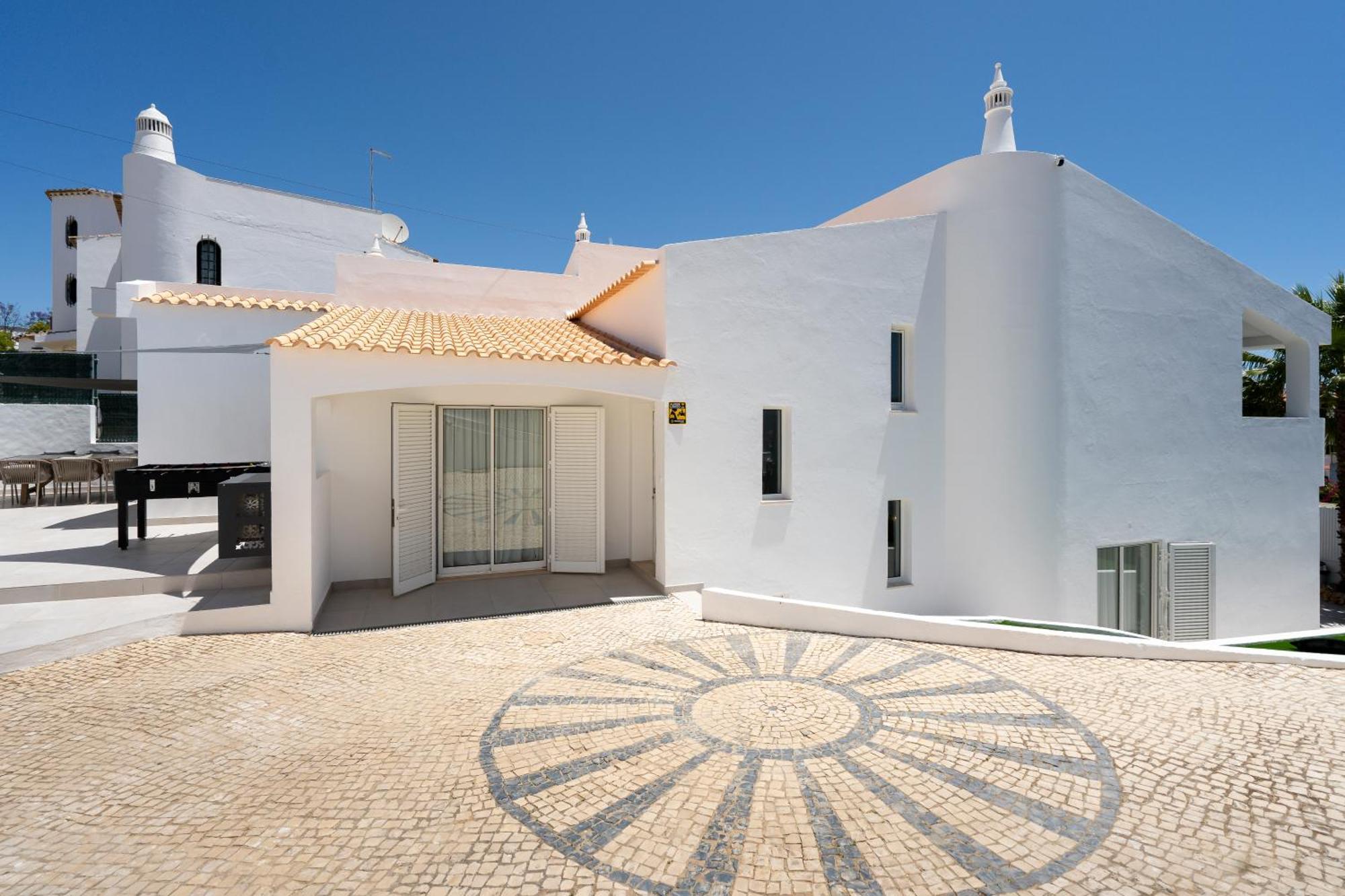 Villa Alma Invicta *