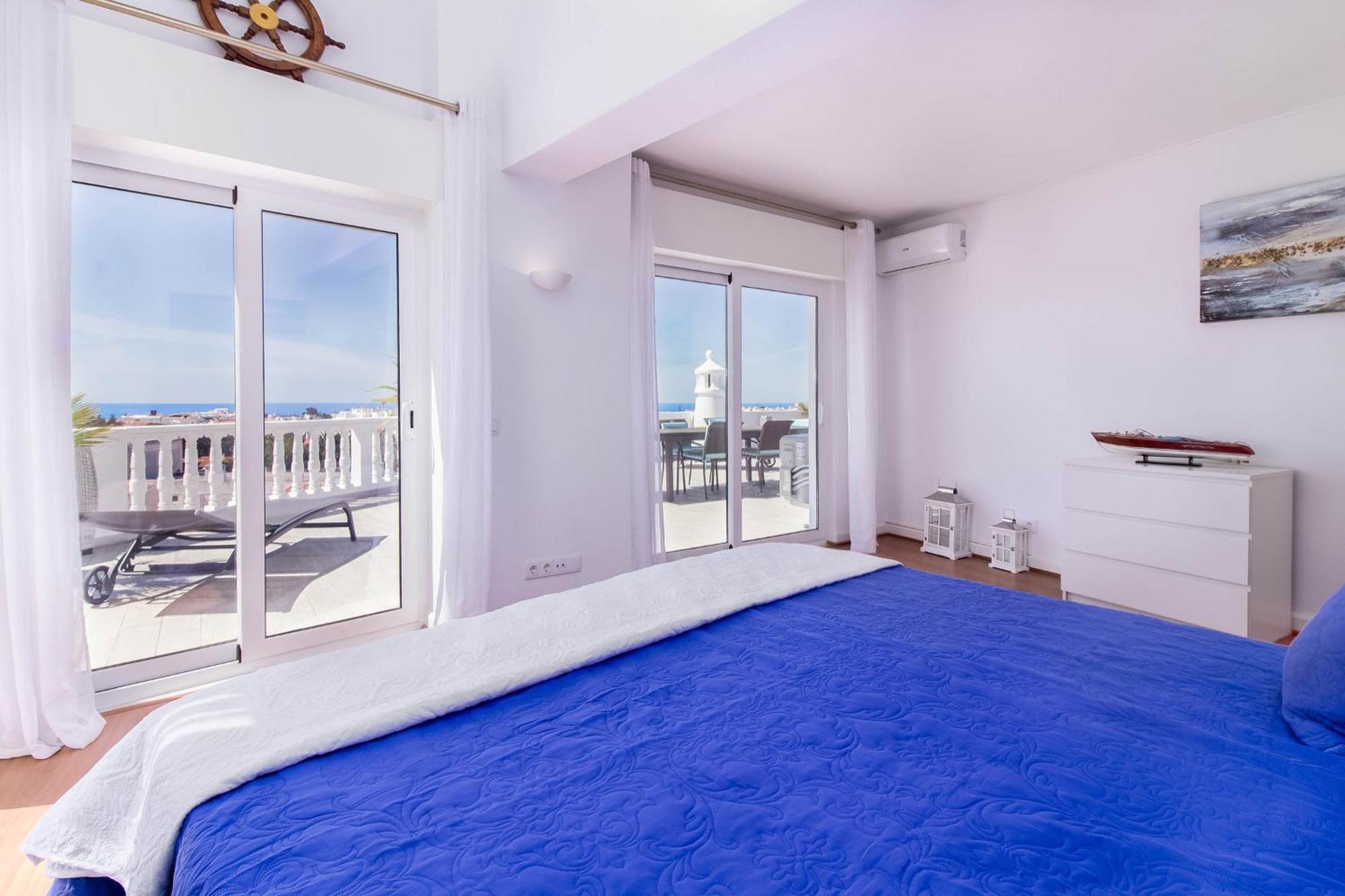 Luxe Penthouse - Prime Location By Seareen Appartement Albufeira