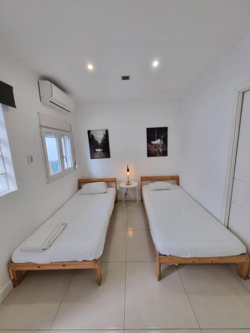 Apartment By The Sea B3 *