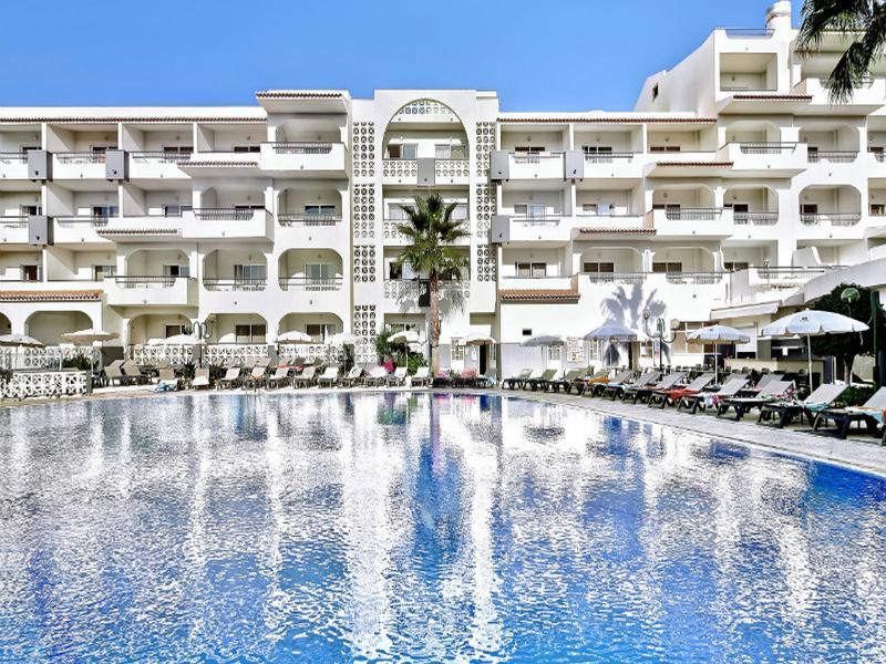 Luna Miramar Club