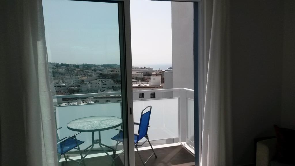 Bay View Apartment