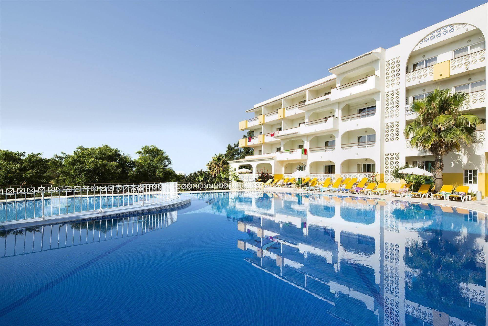 Luna Miramar Club Aparthotel Albufeira