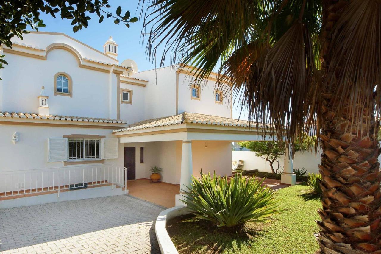 Villa Damara *