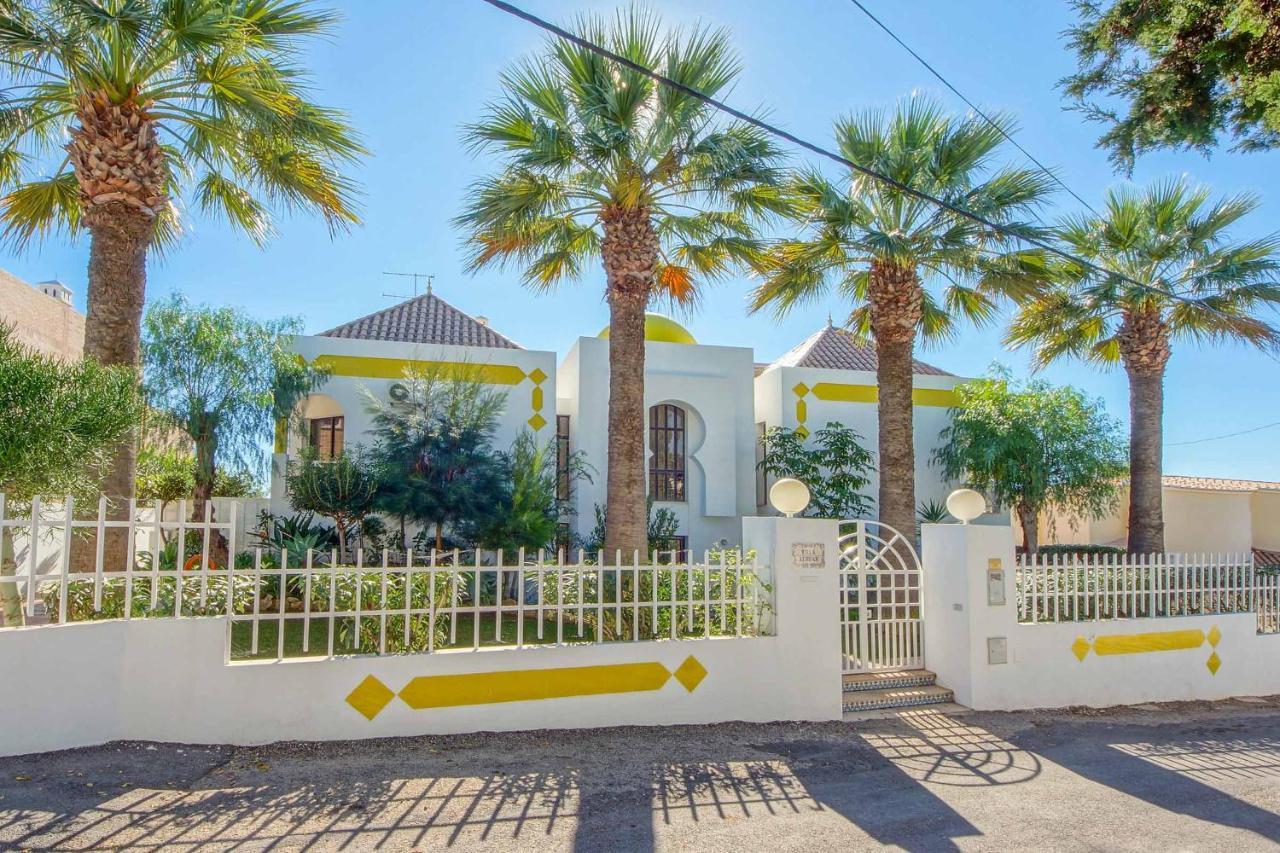 Albuar Villa *