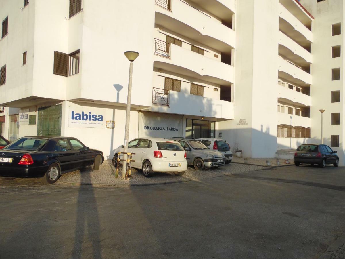 Em * Albufeira
