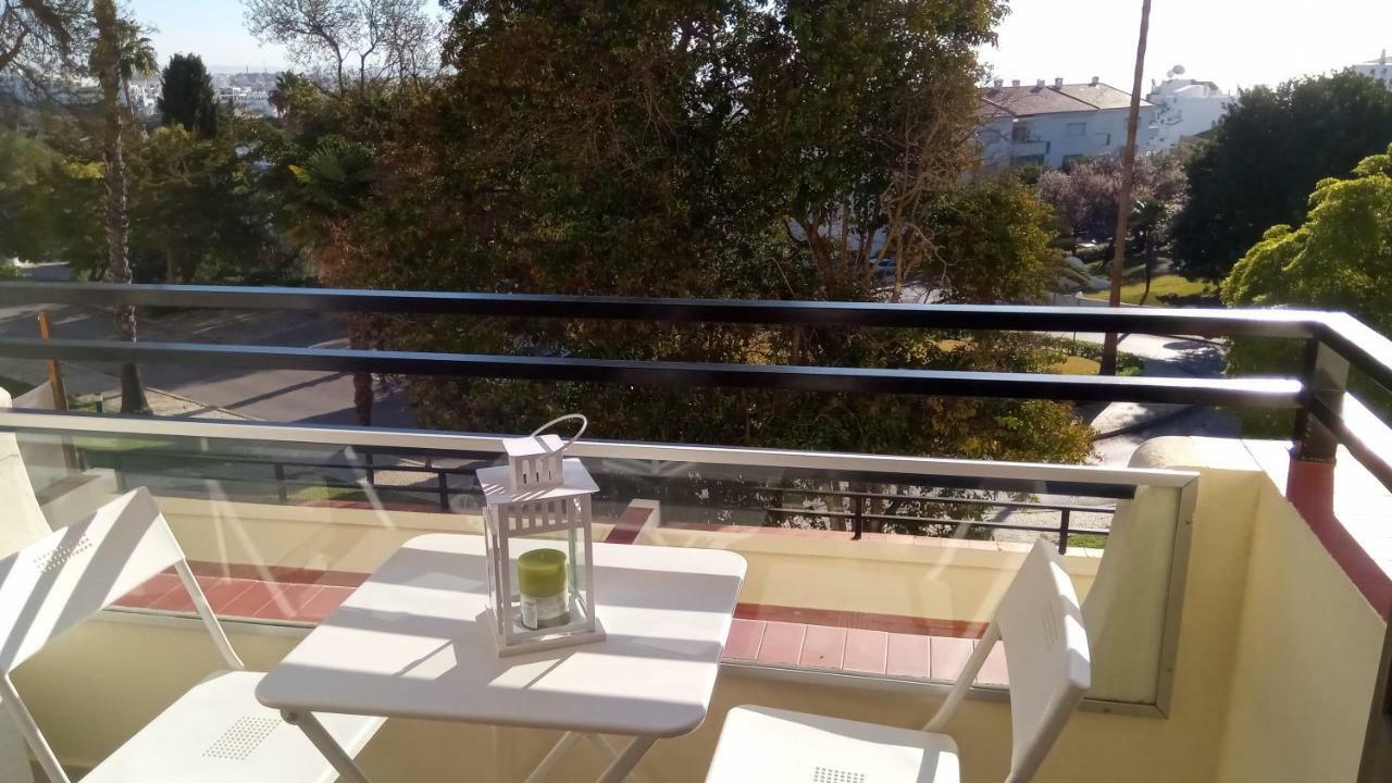 Sea View 4 Apartment *