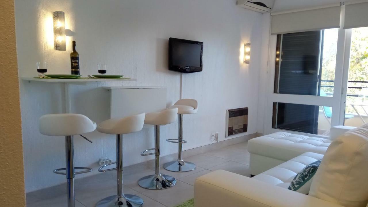 Sea View 4 Apartment