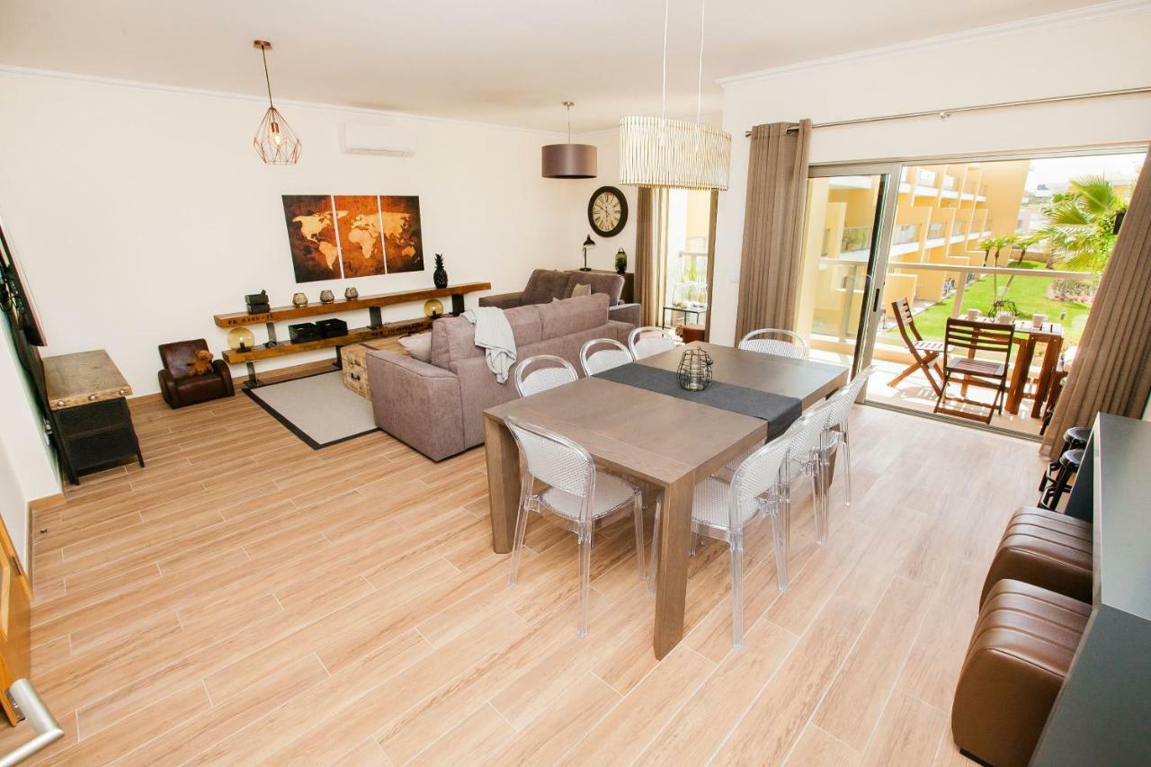 Apartment Modern Luxury Near Harbor Of *