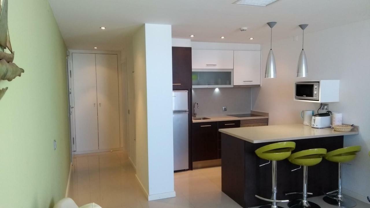 Bay View Apartment