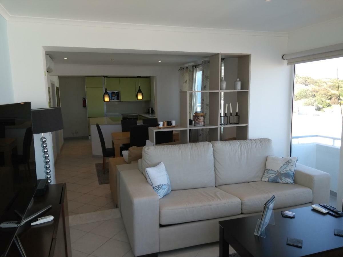 Bay View Apartment