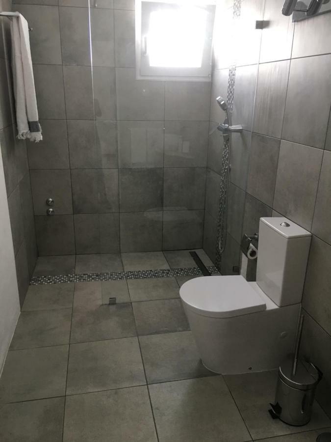 Zen - Beautiful Private Pool-heating Option, Hot Tub, Beautiful Garden Pousada *