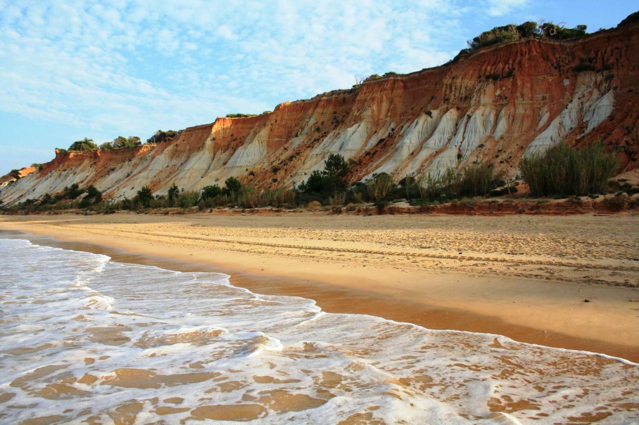 Magnifique A 400 Metre Des Plages *