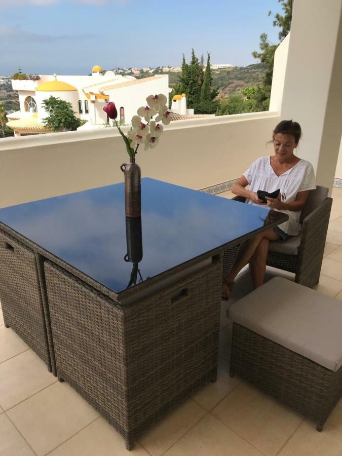 Corniche, Privee, 4 Suites, Vue Mer, Piscine Au Sel, Chauffee Et Couverte Albufeira