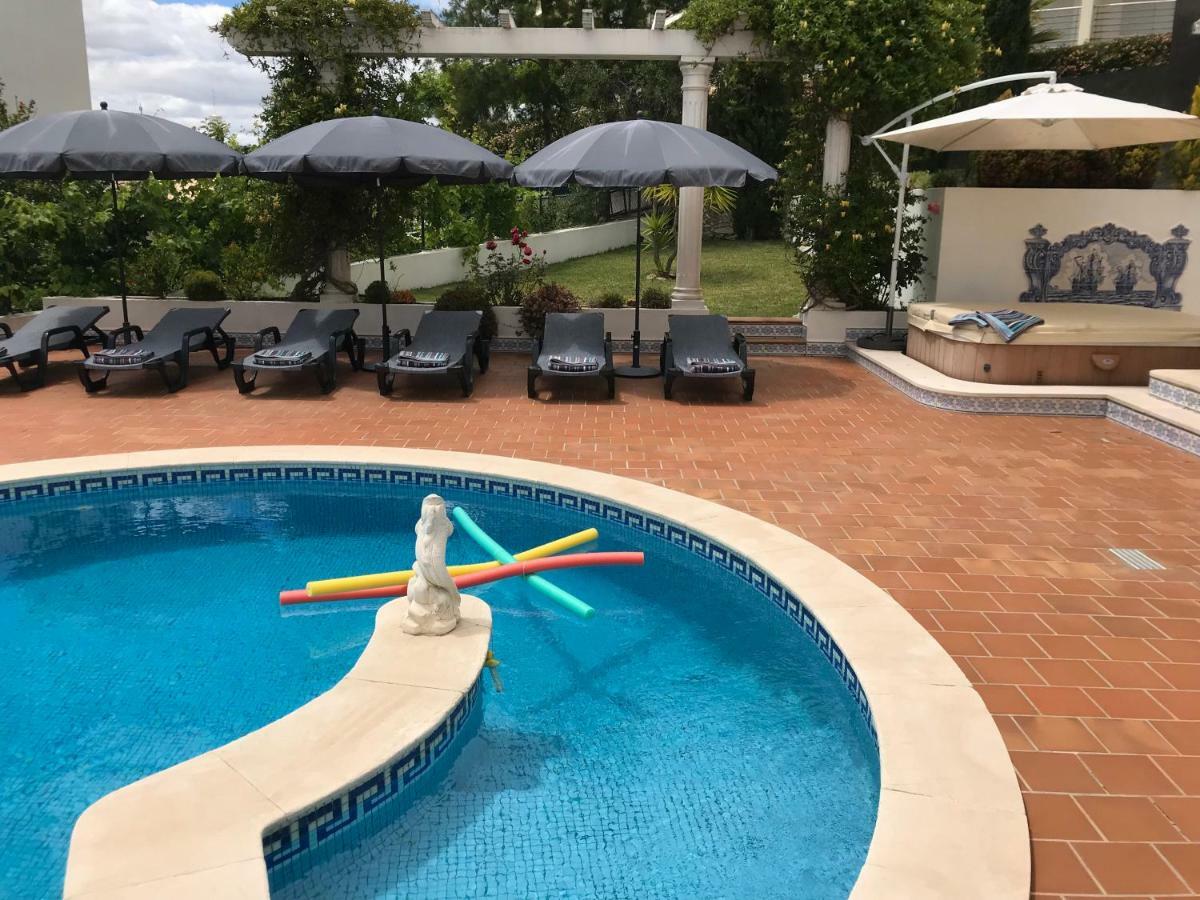 Villa Corniche, Privee, 4 Suites, Vue Mer, Piscine Au Sel, Chauffee Et Couverte Albufeira
