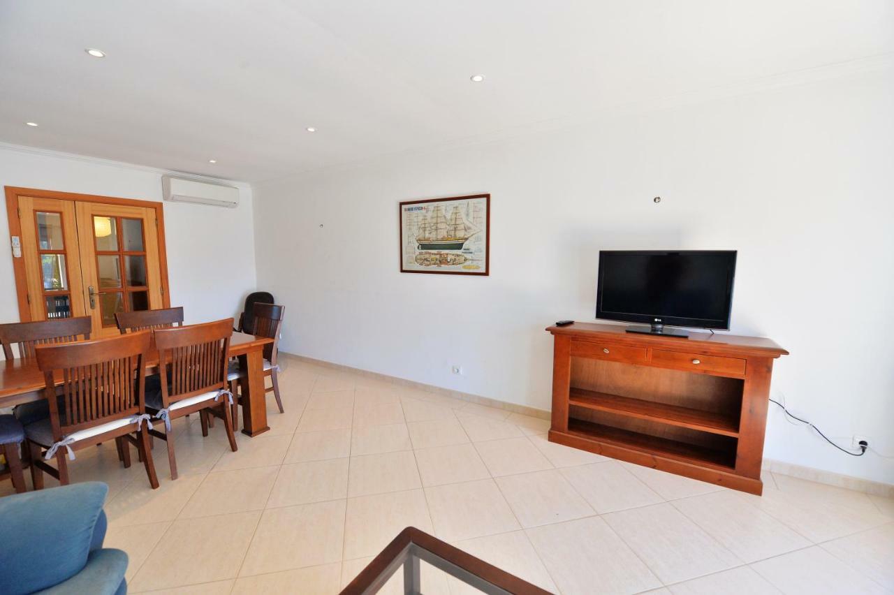 Townhouse Next To Falesia Albufeira