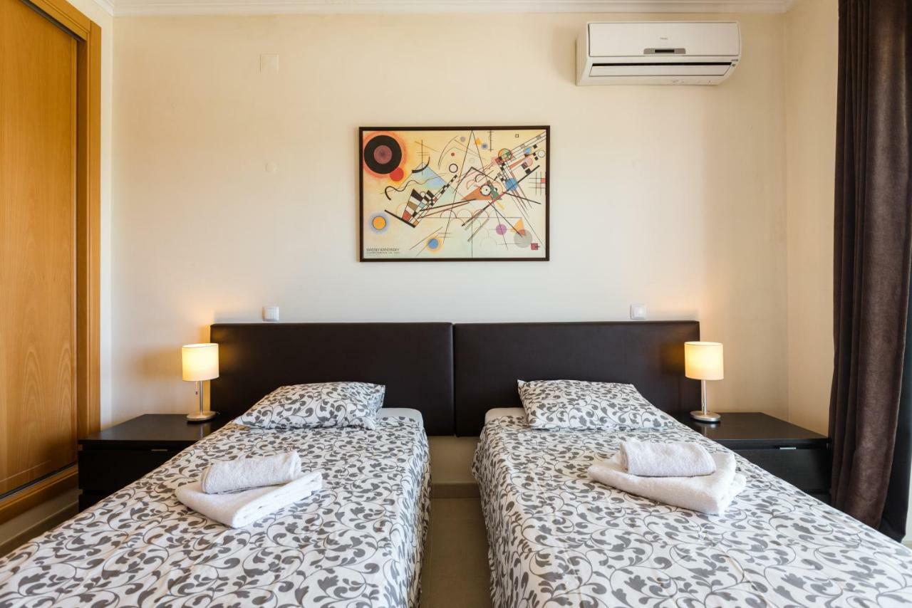 Patã Village Apartamento