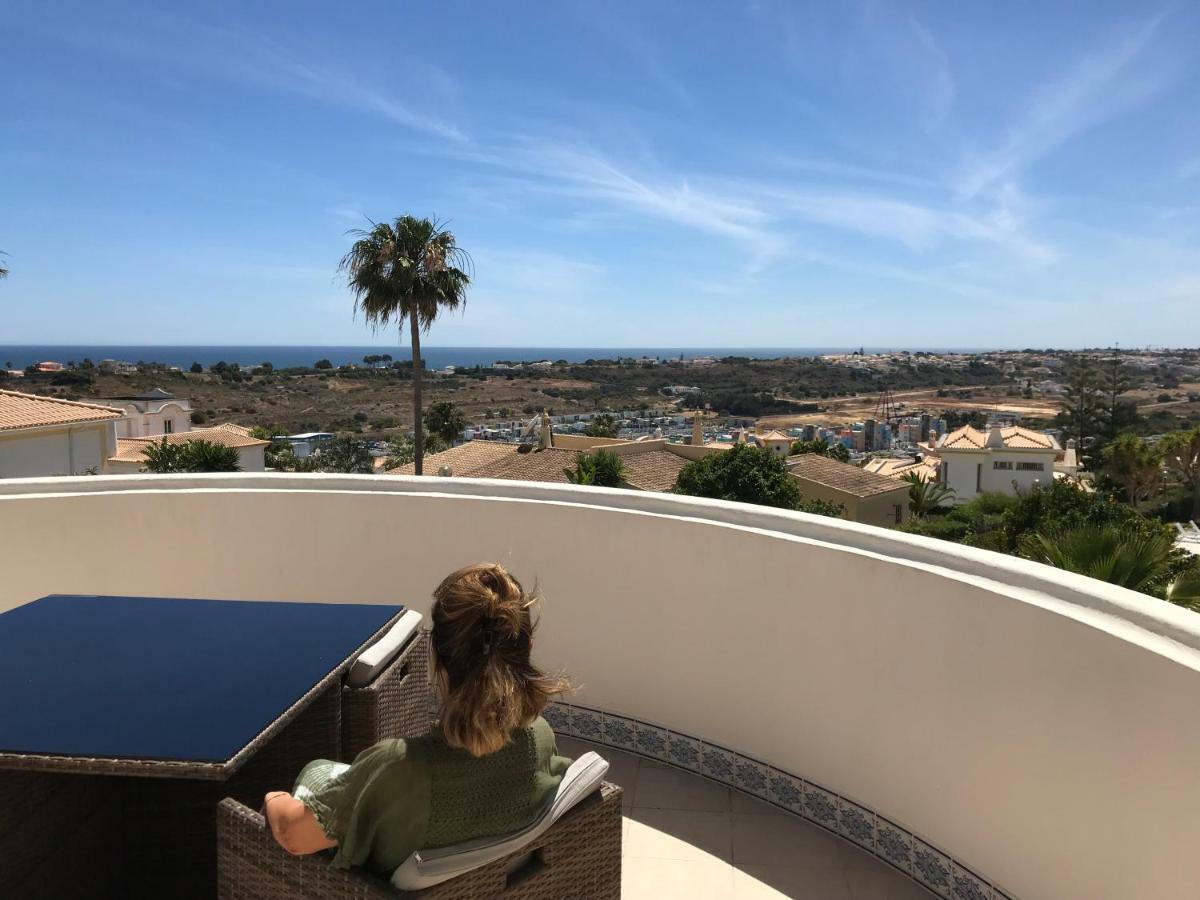 Corniche, Privee, 4 Suites, Vue Mer, Piscine Au Sel, Chauffee Et Couverte