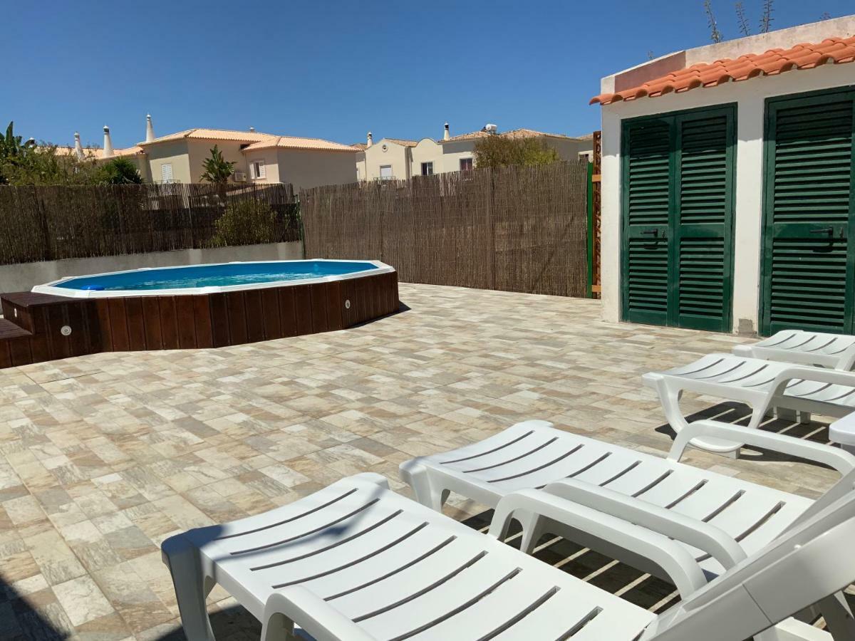 Holiday home Alfarrobeiras *