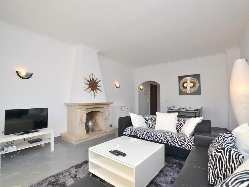 Navegador Park View, 5 Pers, Pisc,700m Plage,strip Appartement *