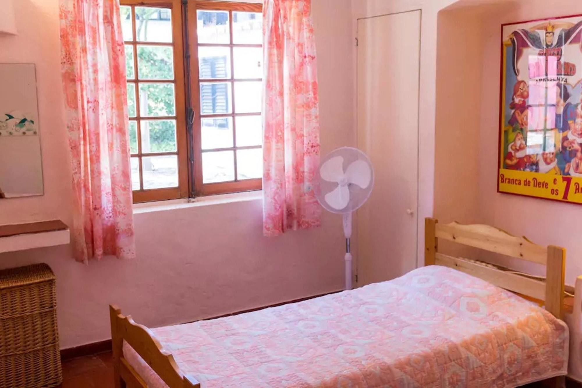House With 4 Bedrooms In With Pool Access Enclosed Garden Apartment Albufeira