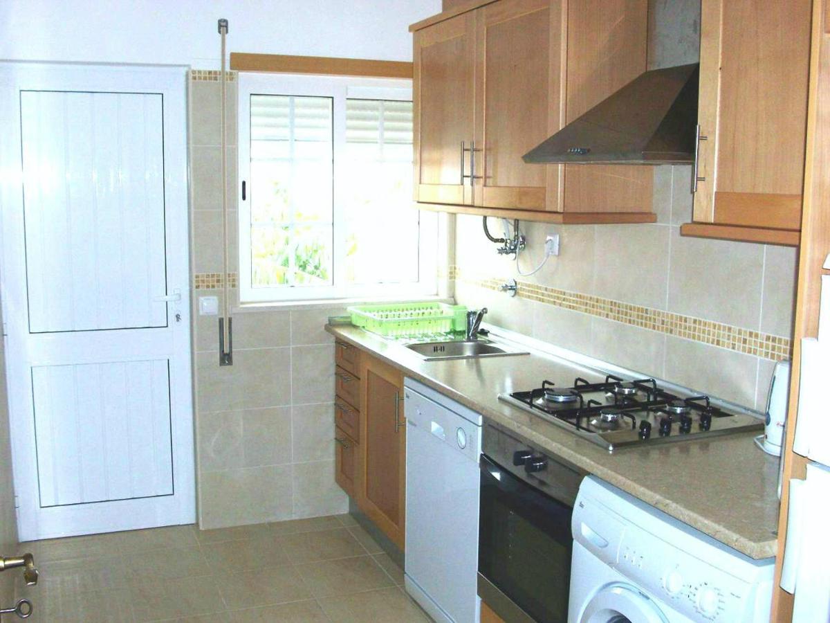 1 Bedroom 5 Min. From Falesia And Close To Center! J Albufeira
