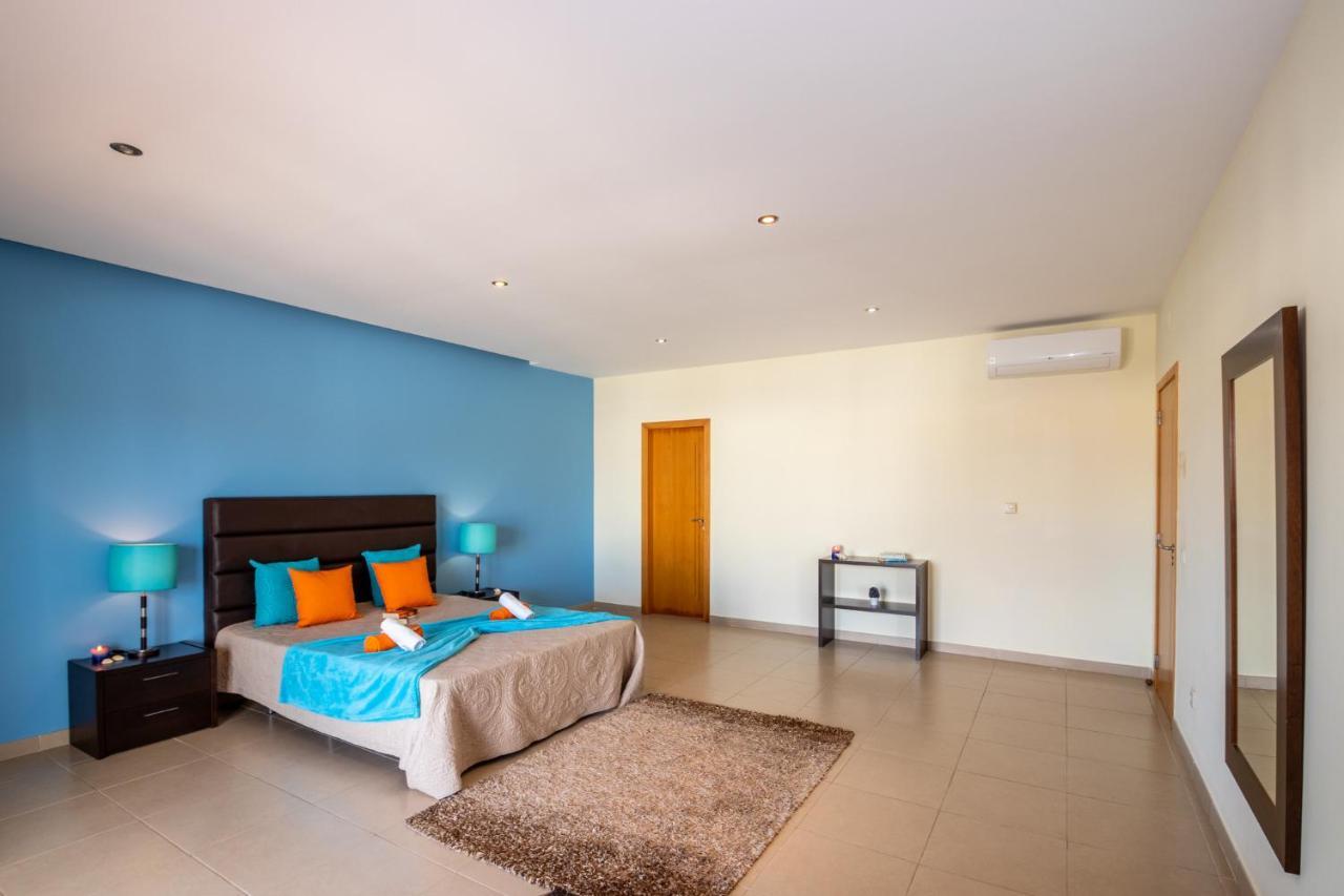 Paradise Villa *