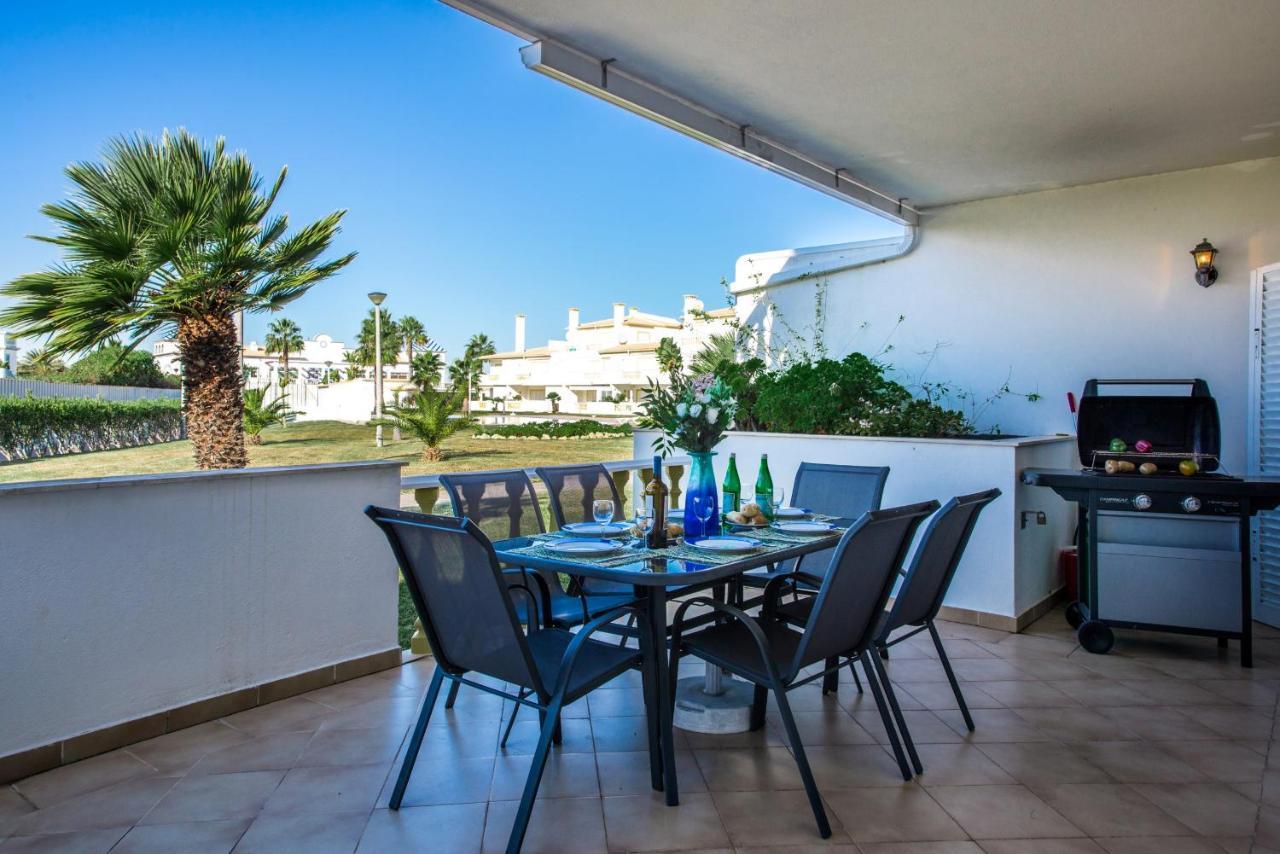 O Monte C Near The By Algarve Holidays *