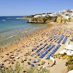 Charming Apartment In Albufeira With Shared Pool