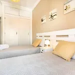 Tenis Apartment