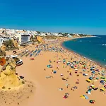 Holiday 1 Bed Apartment With Pool In Albufeira