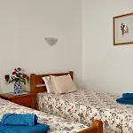 Rosa Guest House #1 - Para 2 Pessoas Mesmo Em Frente A Praia Do Inatel